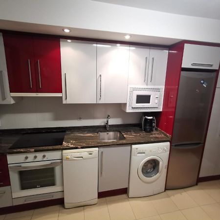 Comoda Vivienda En Huesca Luaran gambar